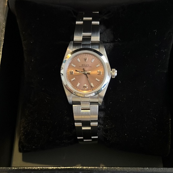 [SOLD] ROLEX OYSTER PERPETUAL 💅🏻 (EXCELLENT CONDITION) - Picture 2 of 8